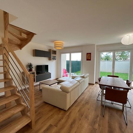 Maison T4 Cosy + Jardin Leyment Exterior photo