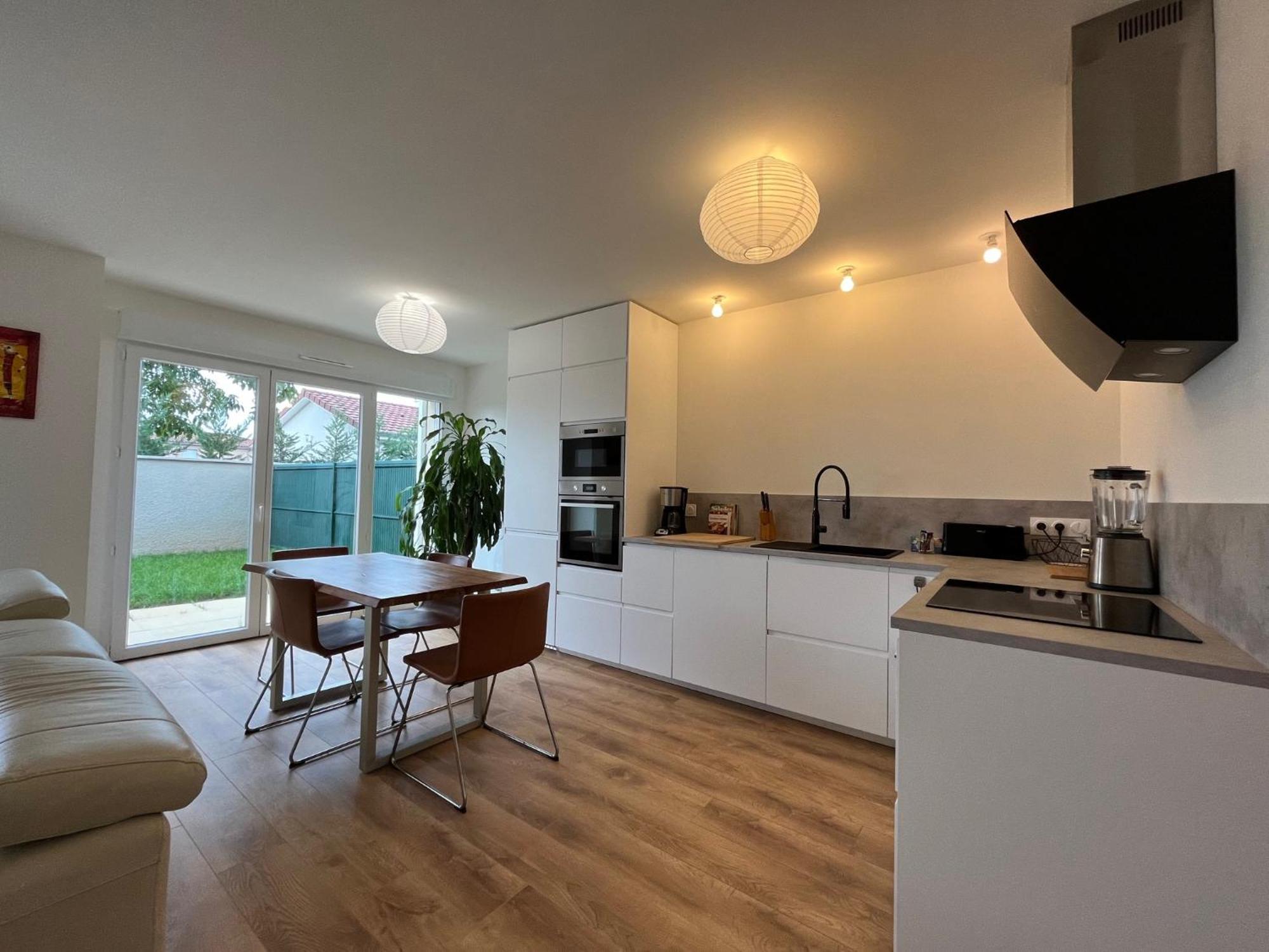 Maison T4 Cosy + Jardin Leyment Exterior photo